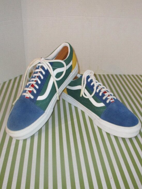 Vans Old Skool Sneakers - Picture 2 of 13